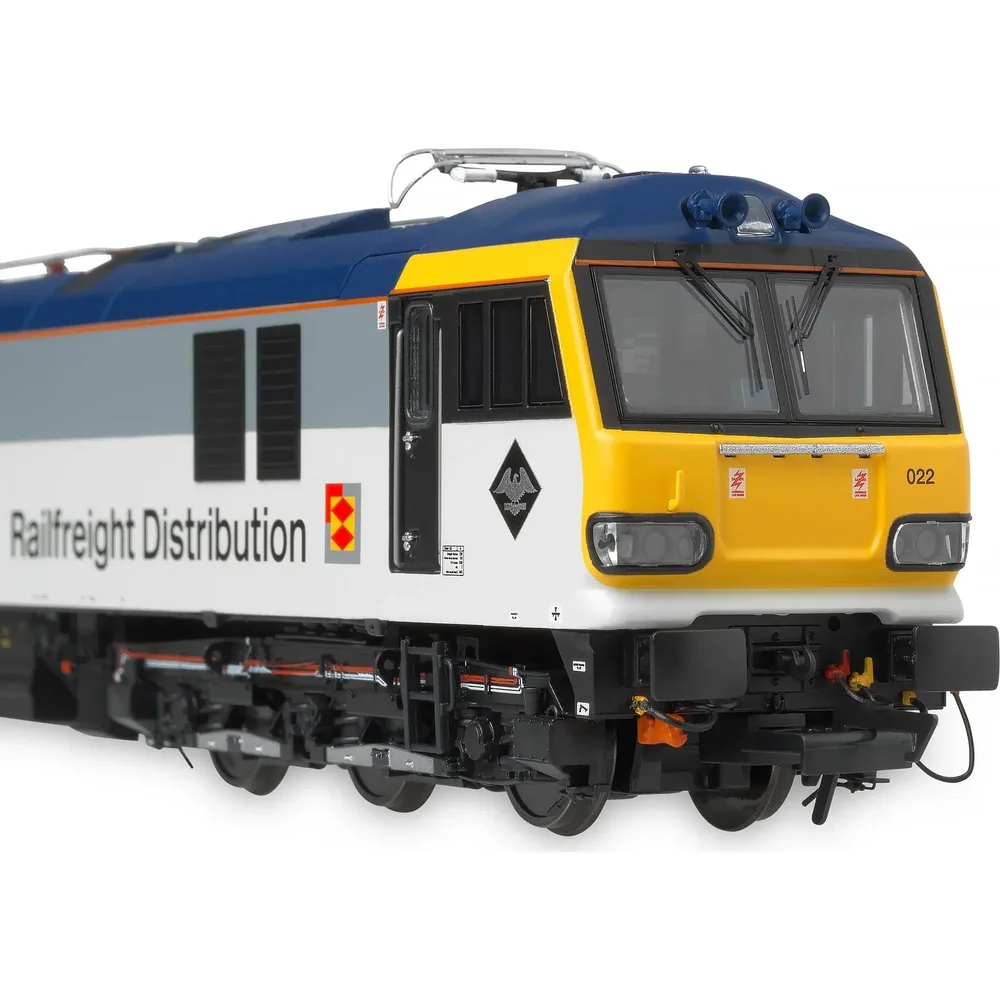 Accurascale ACC2197-92022 — Close Up Of Cab Right by Accurascale