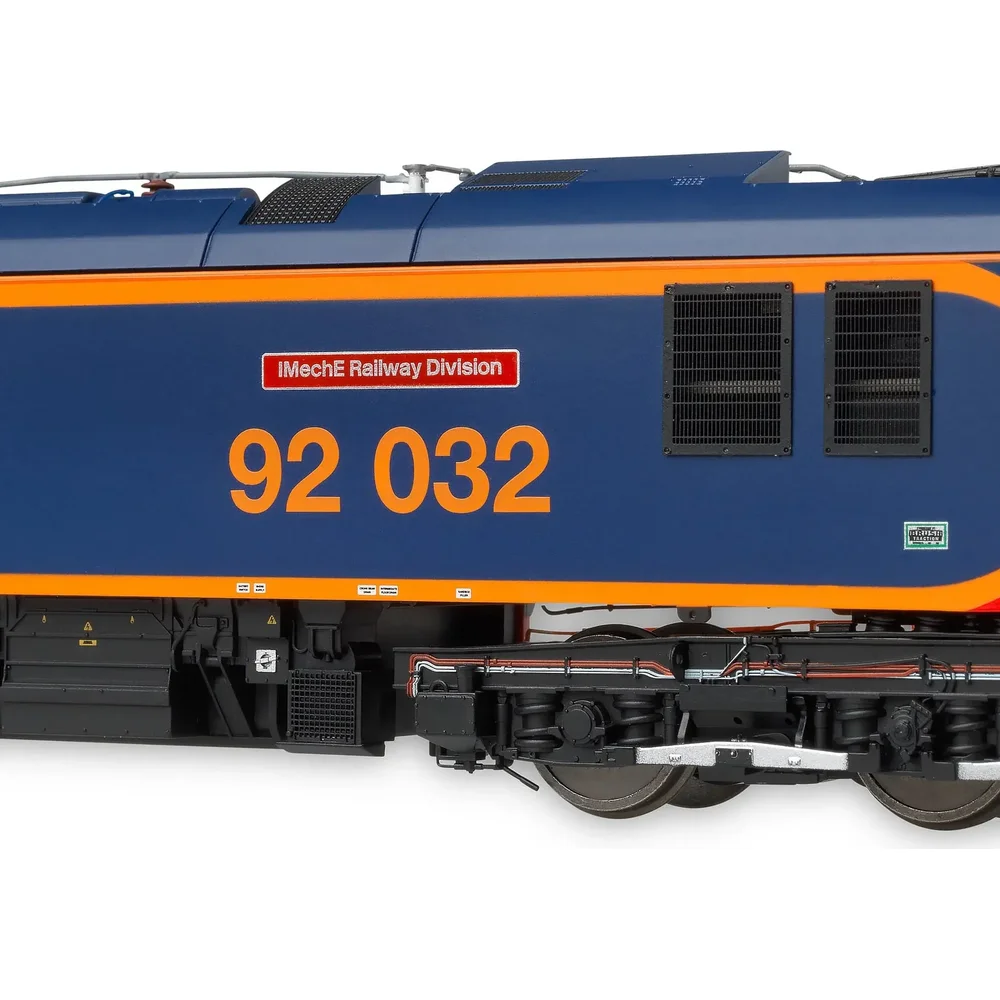 Accurascale ACC2198-92032 — Close Up Of Insignia by Accurascale