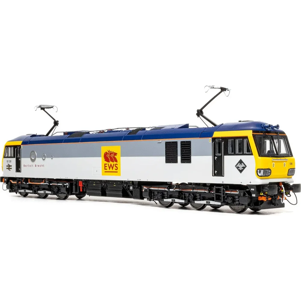 Accurascale ACC2199-92036 — Right Front Three Quarter View by Accurascale