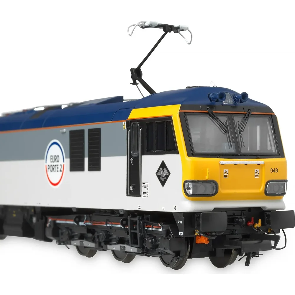 Accurascale ACC2201-92043 — Close Up Of Cab Right by Accurascale