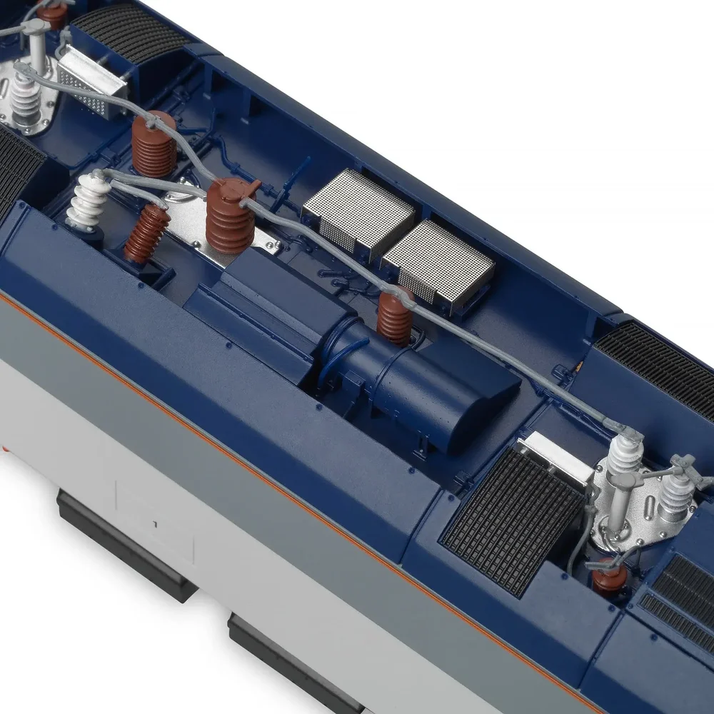 Accurascale ACC2201-92043 — Close Up Of Roof by Accurascale