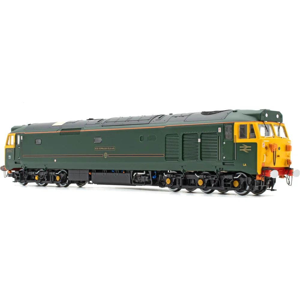 Accurascale ACC2239-DCC — Right Front Three Quarter View by Accurascale