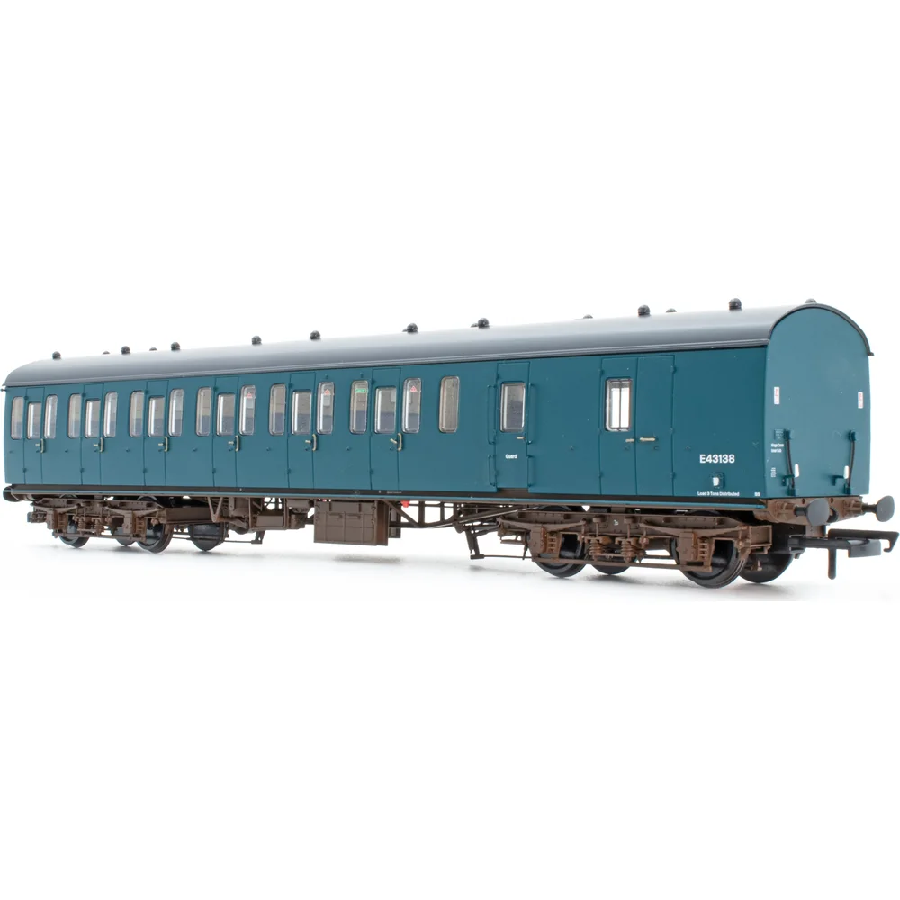 Accurascale ACC2349-E43138 — Right Front Three Quarter View by Accurascale