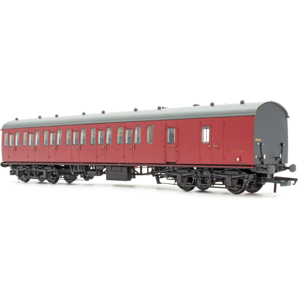 Accurascale ACC2353-M43361 — Right Front Three Quarter View by Accurascale