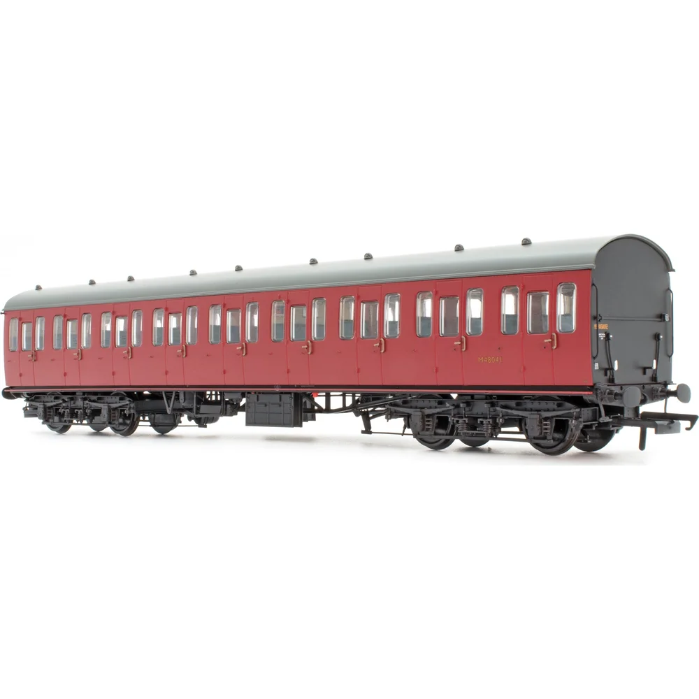 Accurascale ACC2378-M48041 — Right Front Three Quarter View by Accurascale