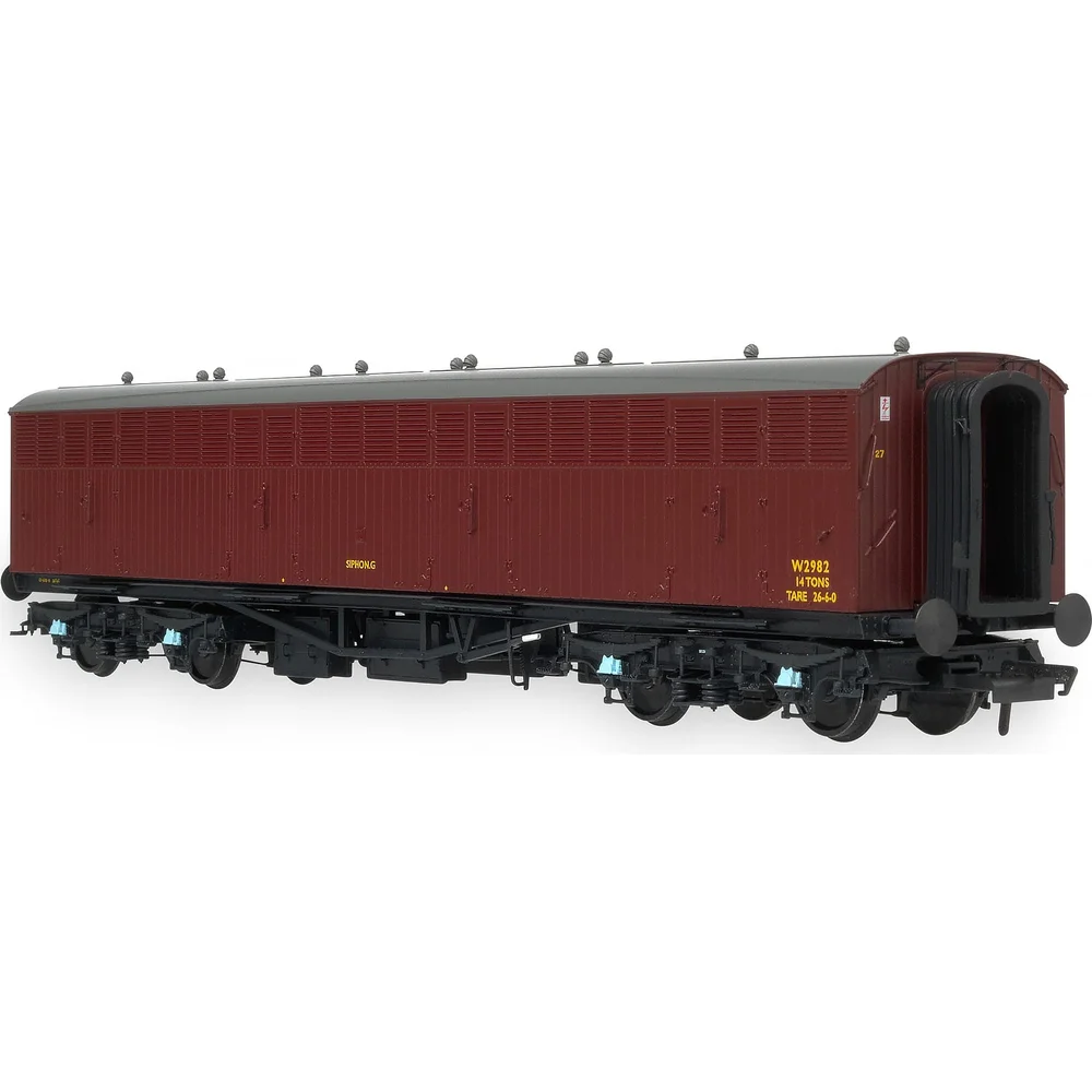 Accurascale ACC2417-W2982 — Right Rear Three Quarter View by Accurascale
