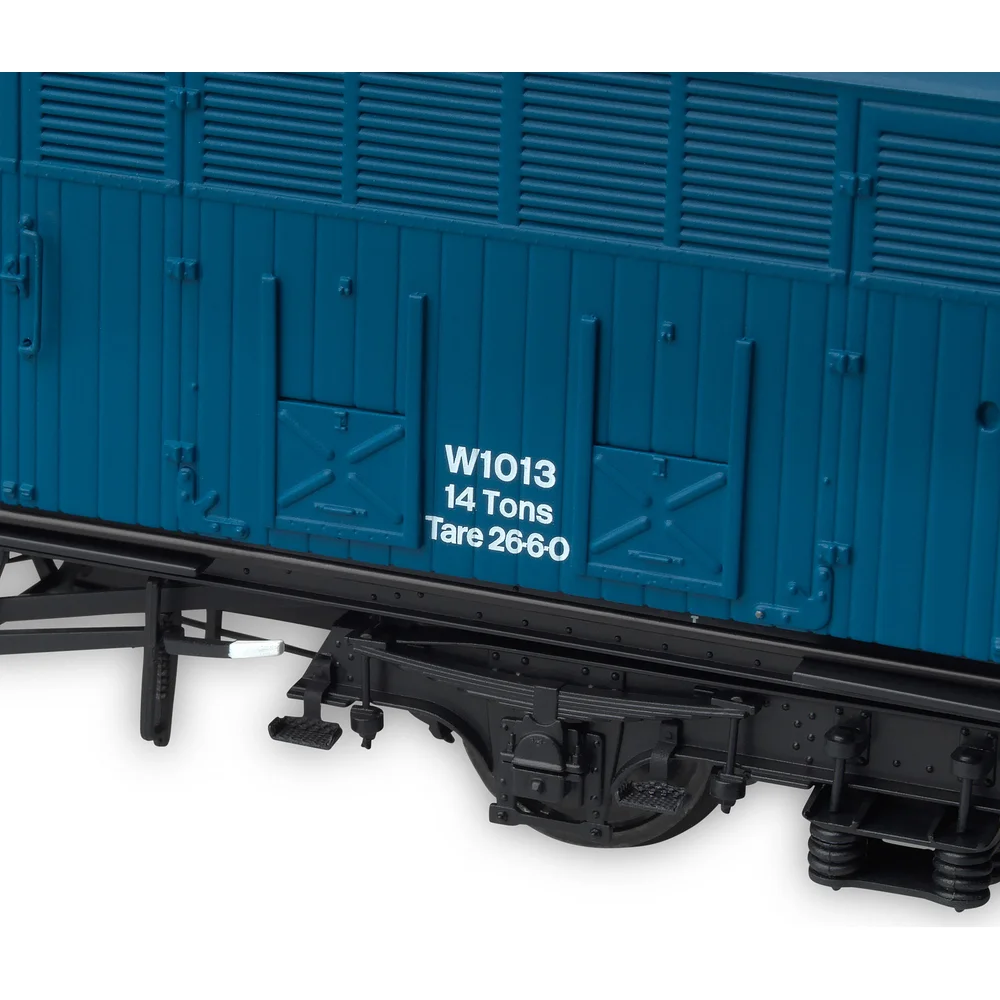 Accurascale ACC2419-W1013 — Close Up Of Number by Accurascale