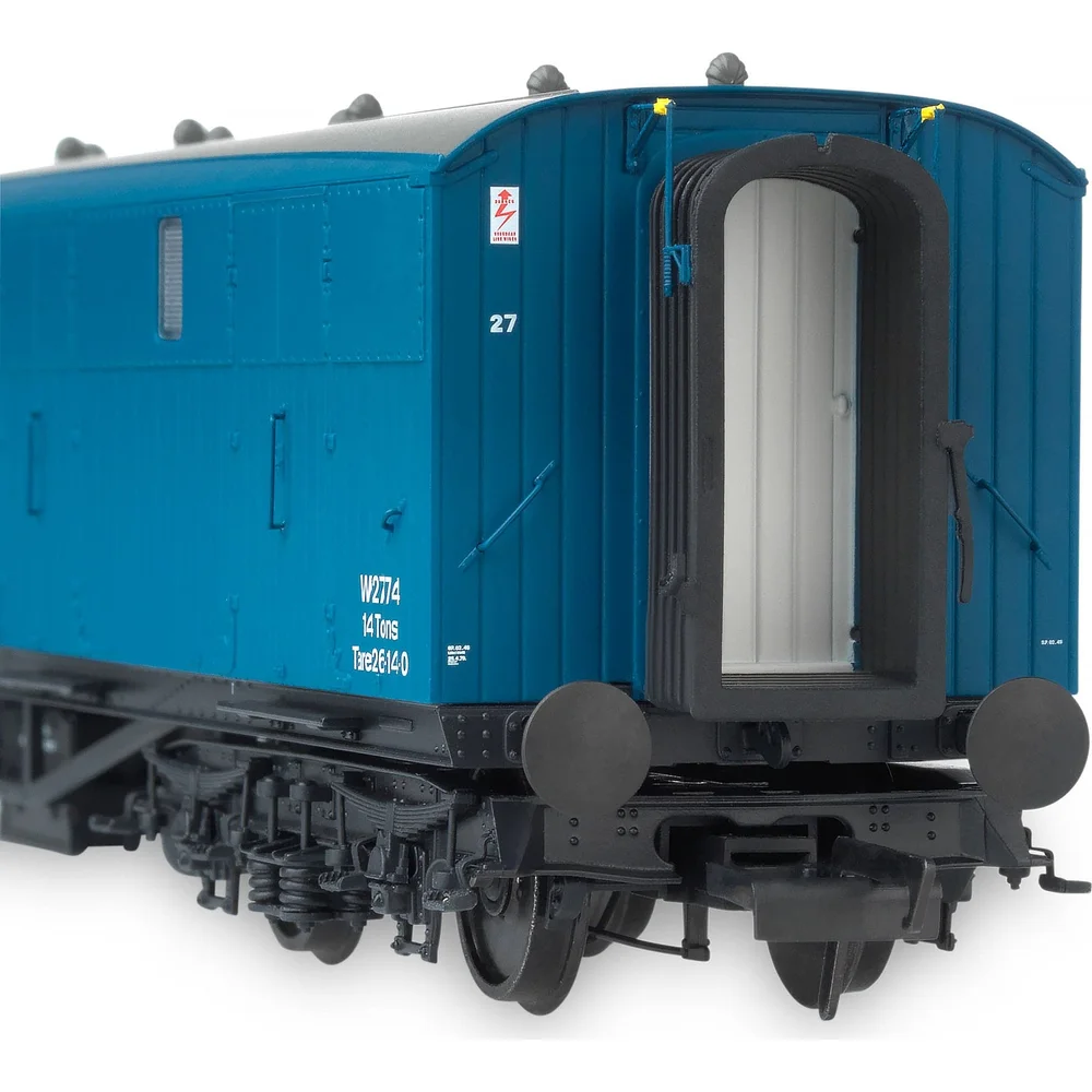 Accurascale ACC2424-W2774W — Close Up Of Gangway by Accurascale