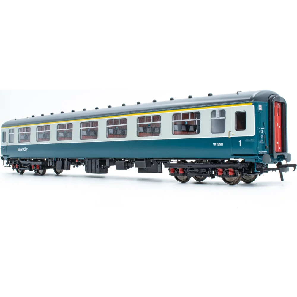 Accurascale ACC2668-FK13511 — Right Front Three Quarter View by Accurascale