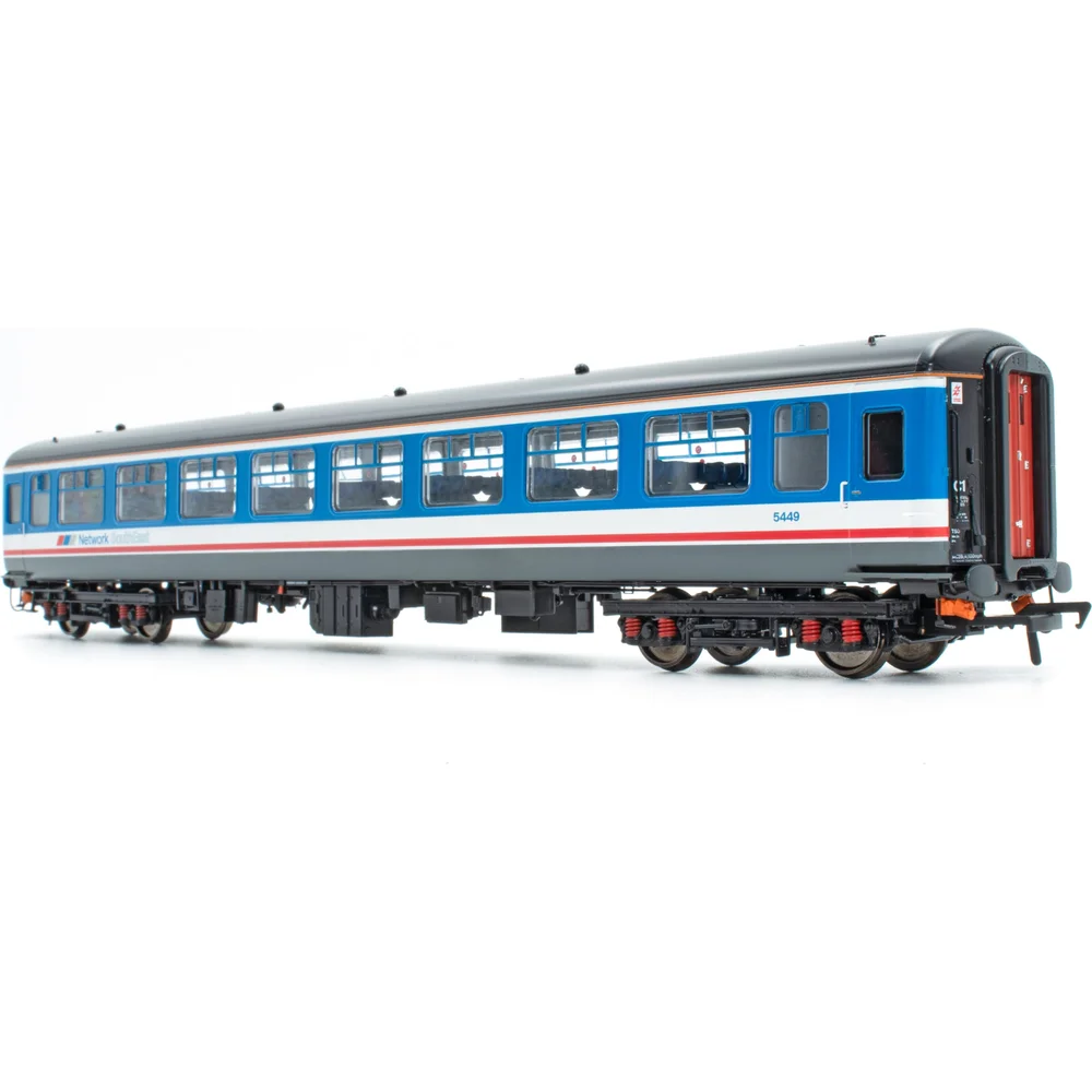 Accurascale ACC2672-TSO5449 — Right Front Three Quarter View by Accurascale