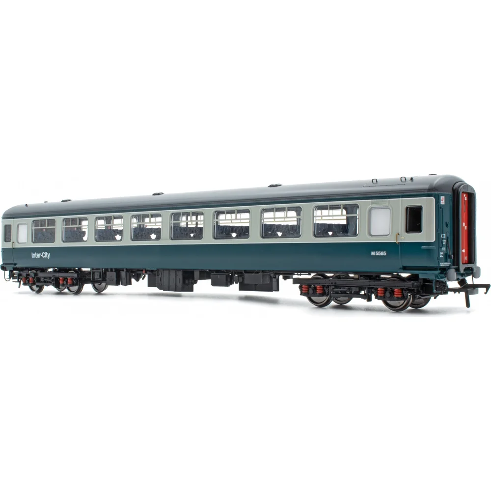 Accurascale ACC2683 — Right Front Three Quarter View by Accurascale