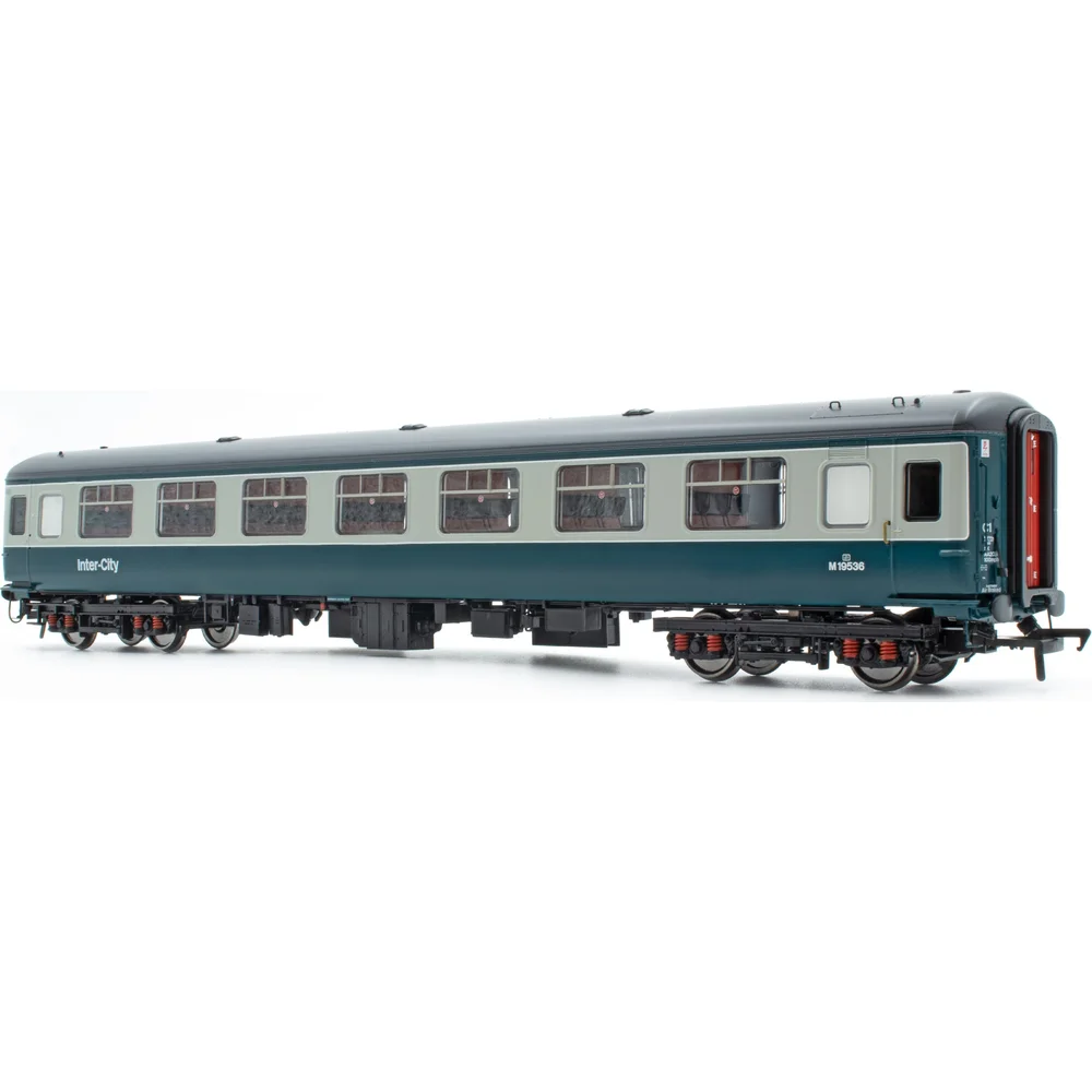 Accurascale ACC2689 — Right Front Three Quarter View by Accurascale