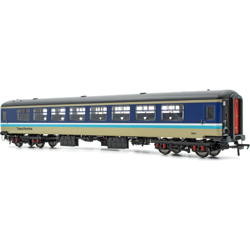 Accurascale ACC2697 — Right Front Three Quarter View by Accurascale
