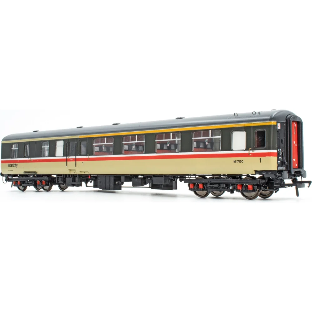 Accurascale ACC2698 — Right Front Three Quarter View by Accurascale