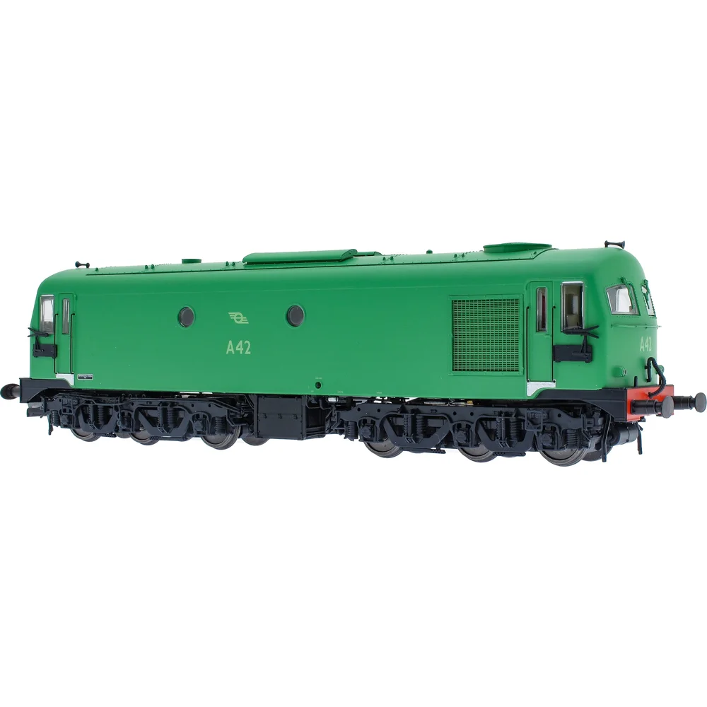 Irish Railway Models IRM1102 — Right Rear Three Quarter View by Accurascale
