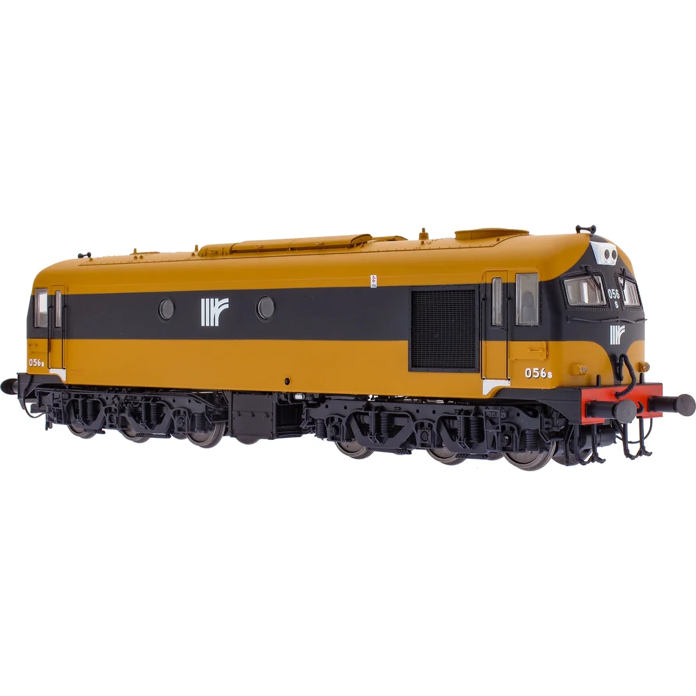 Irish Railway Models IRM1112 — Right Front Three Quarter View by Accurascale