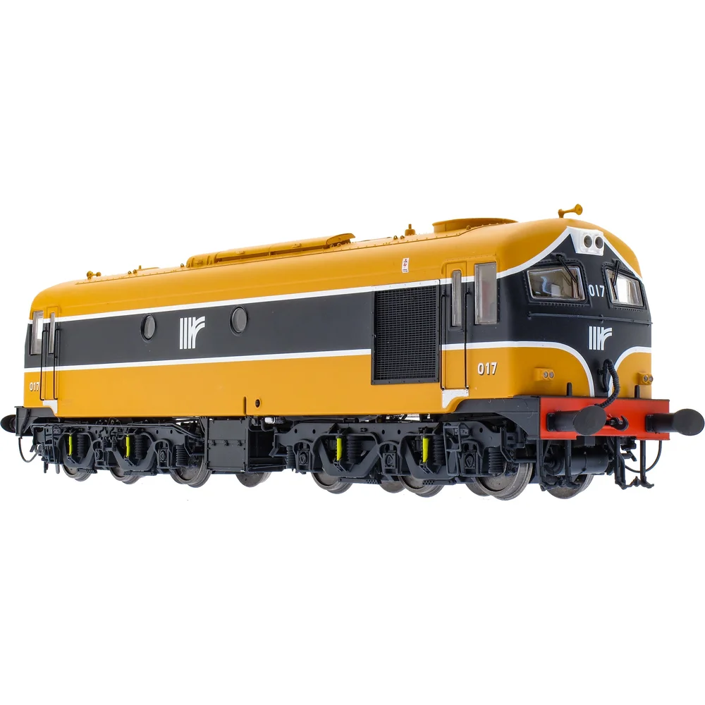 Irish Railway Models IRM1114 — Right Front Three Quarter View by Accurascale