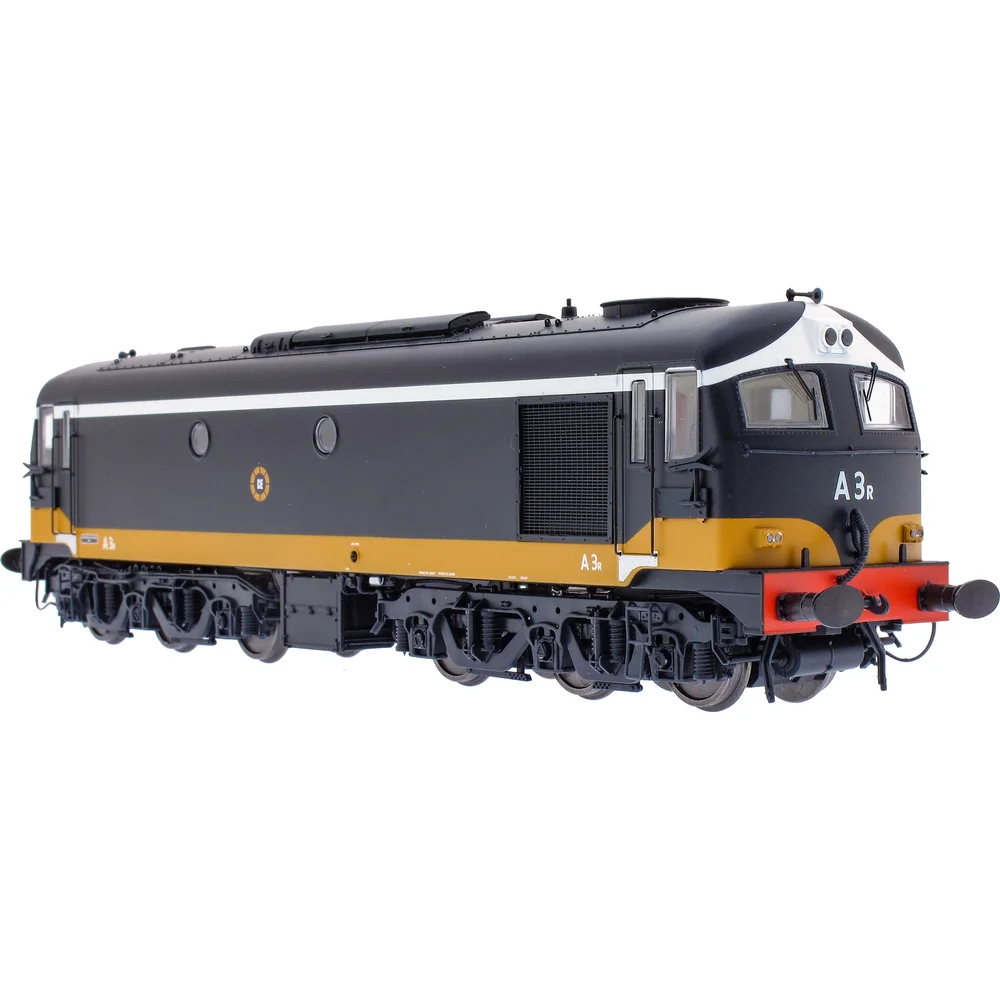 Irish Railway Models IRM1117A3r — Right Front Three Quarter View by Accurascale