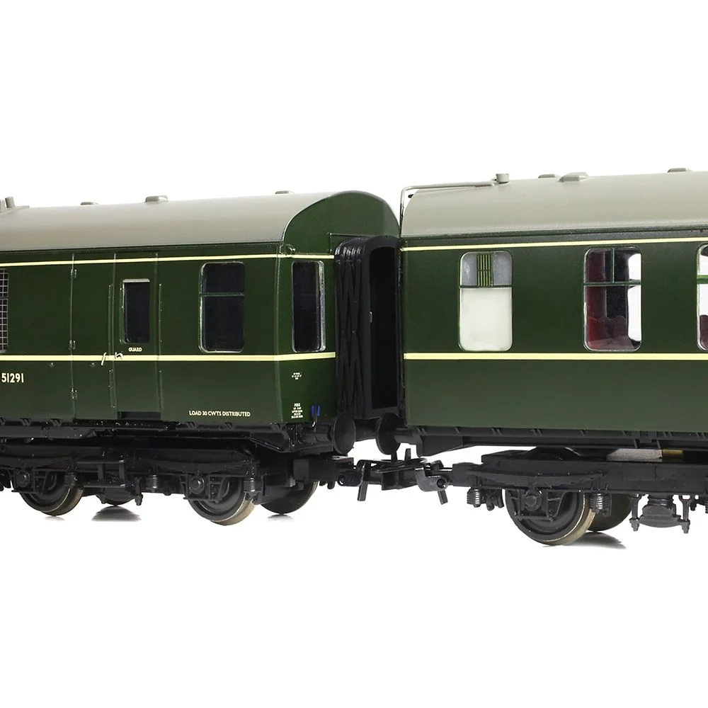 Bachmann 31-326B — Close Up Of Coupling by Bachmann
