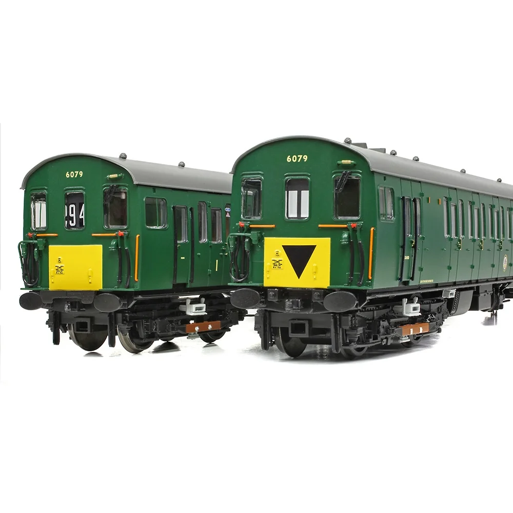 Bachmann 31-393 — Left Front Three Quarter View by Bachmann