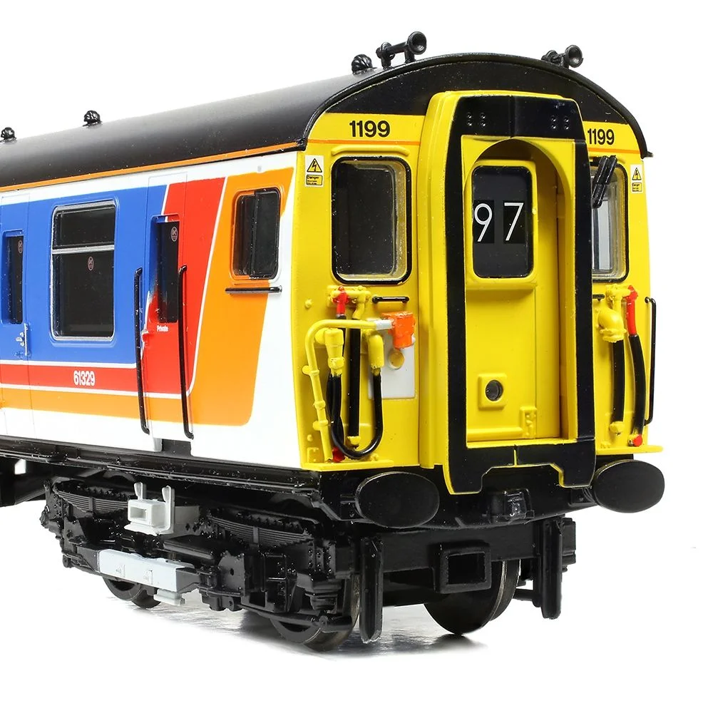 Bachmann 31-420 — Close Up Of Cab Right by Bachmann