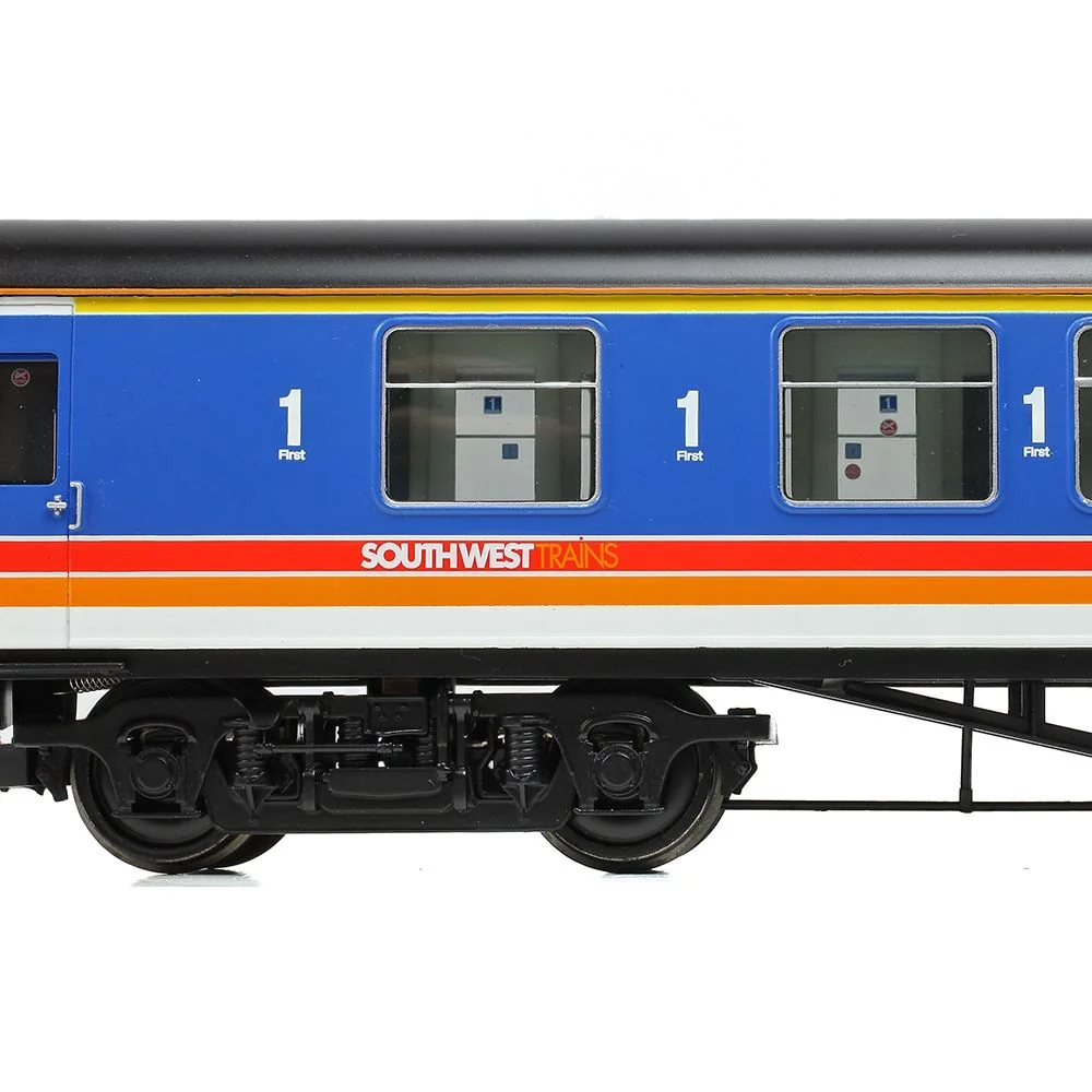 Bachmann 31-420 — Close Up Of Insignia by Bachmann