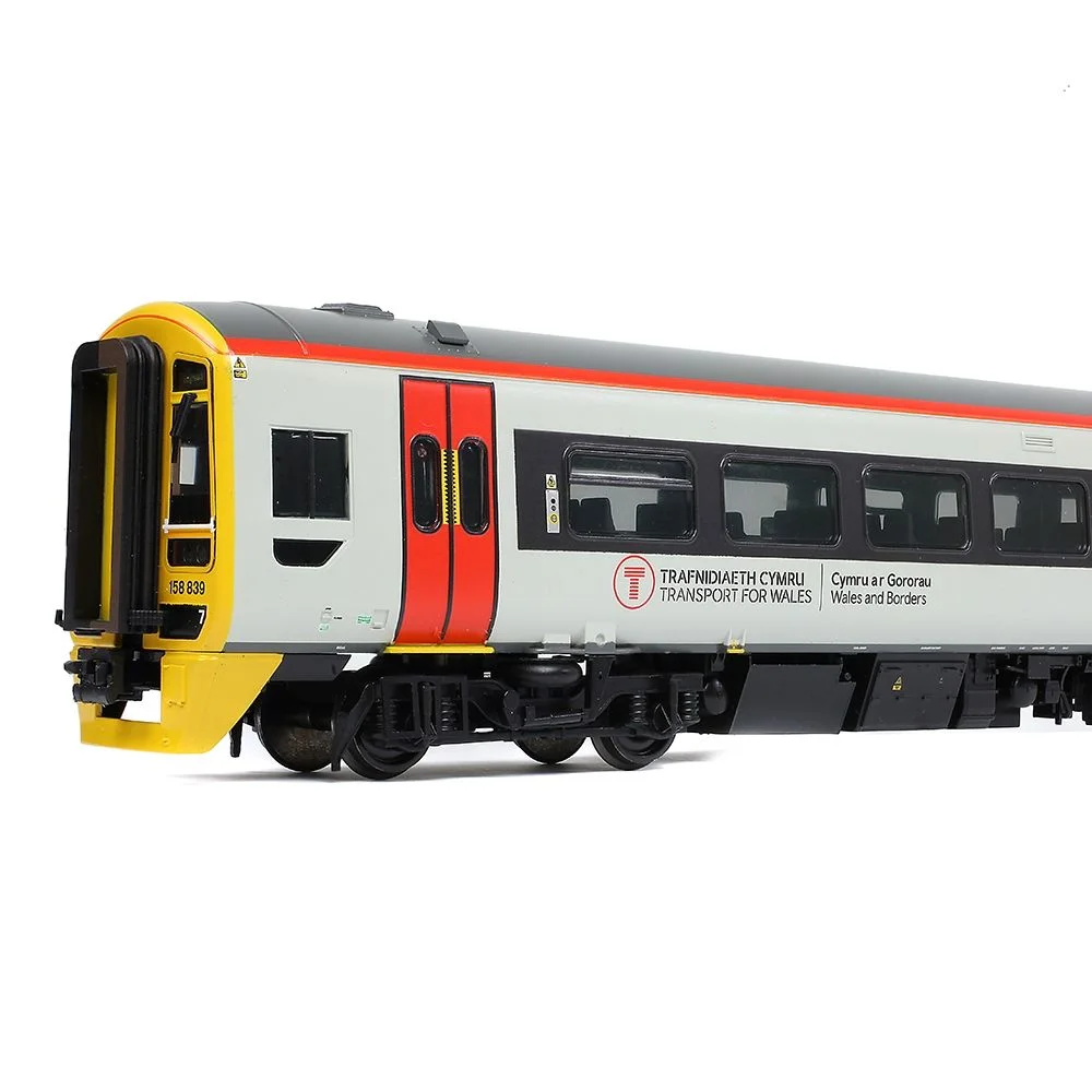 Bachmann 31-497SF — Close Up Of Cab Left by Bachmann