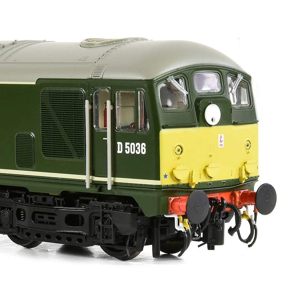 Bachmann 32-415 — Close Up Of Cab Right by Bachmann