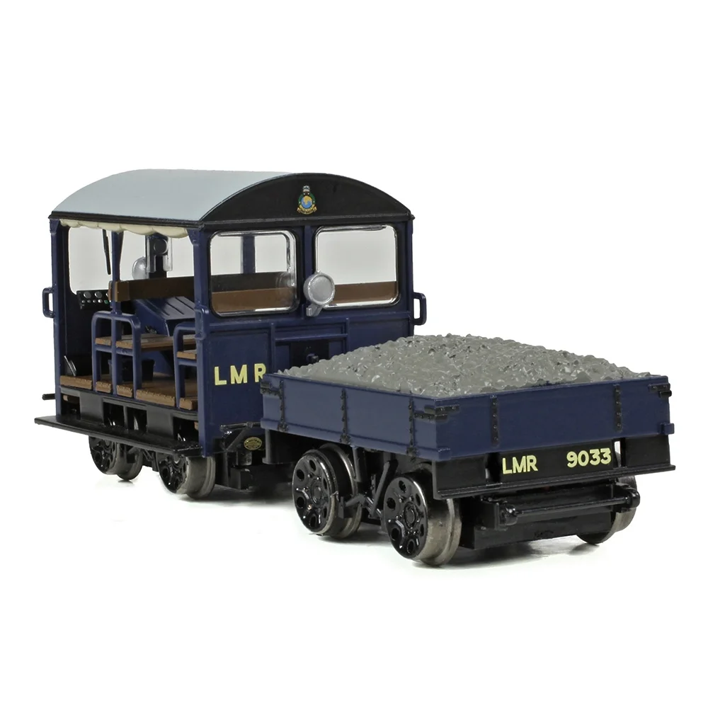 Bachmann 32-995 — Right Rear Three Quarter View by Bachmann