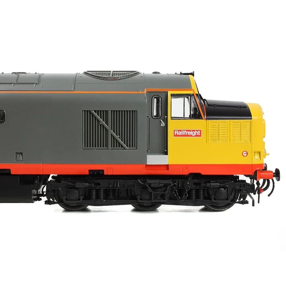 Bachmann 35-305 — Partial Side Elevation Right by Bachmann