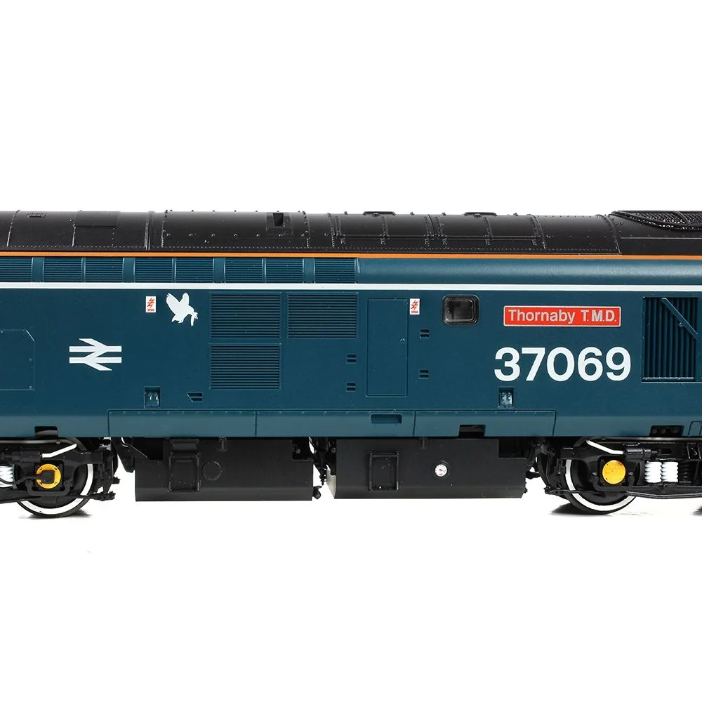 Bachmann 35-312 — Close Up Of Insignia by Bachmann