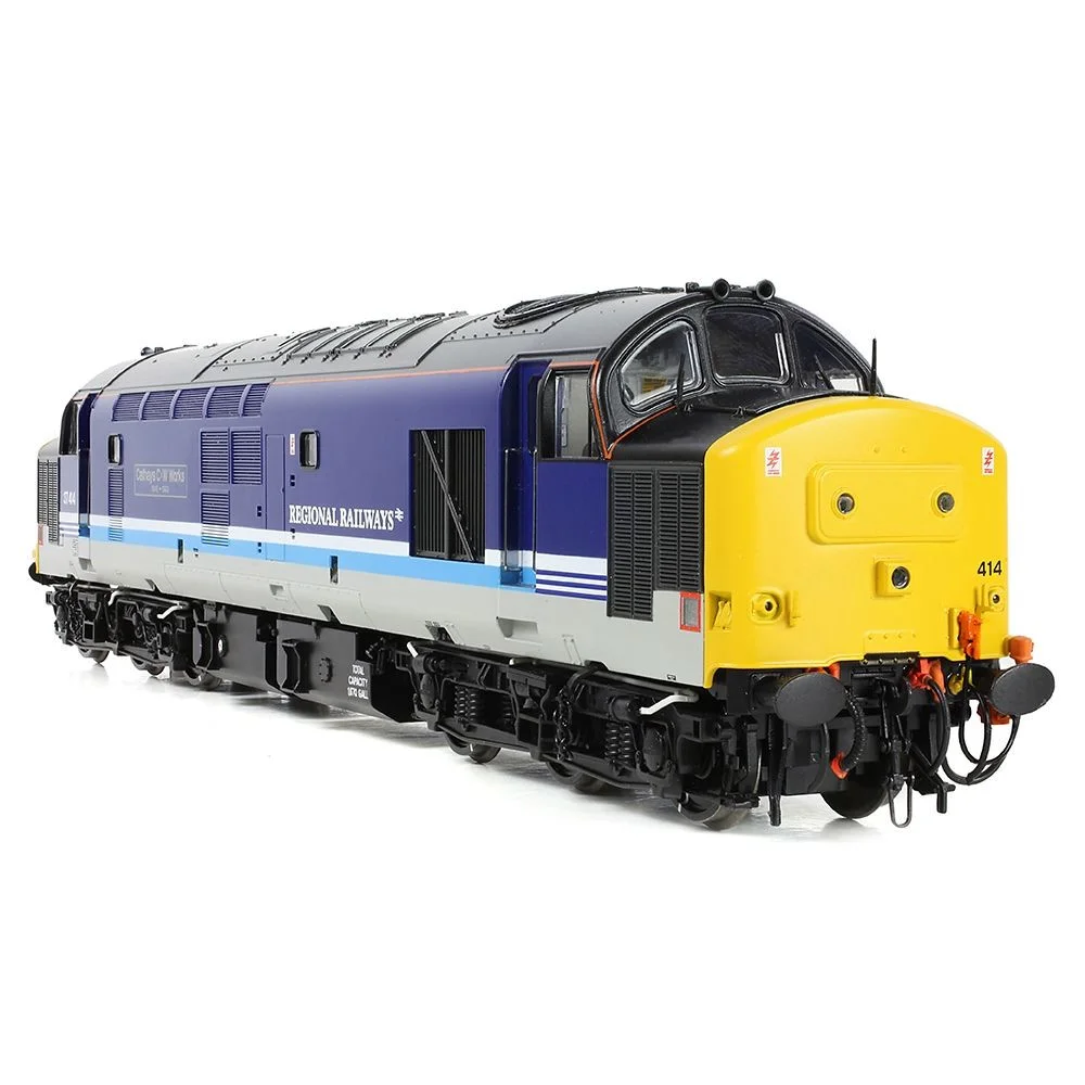 Bachmann 35-338 — Right Front Three Quarter View by Bachmann