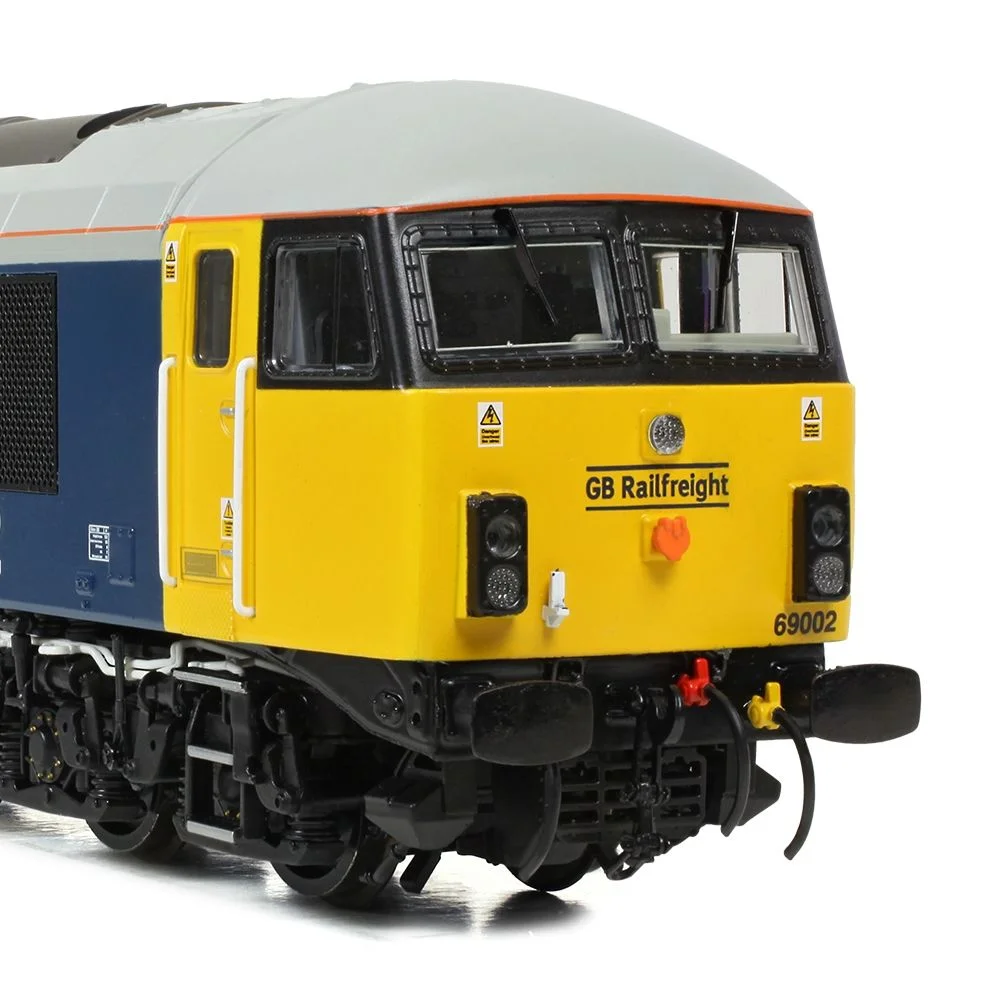 Bachmann 35-777SF — Close Up Of Cab Right by Bachmann