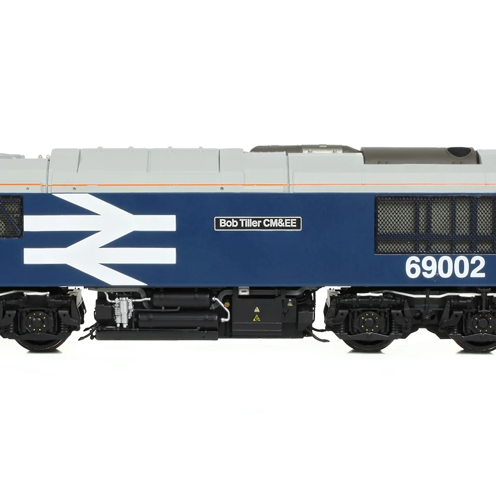 Bachmann 35-777SF — Side Elevation Both Directions by Bachmann