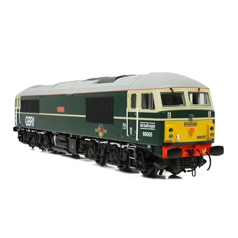 Bachmann 35-780SFX — Right Front Three Quarter View by Bachmann