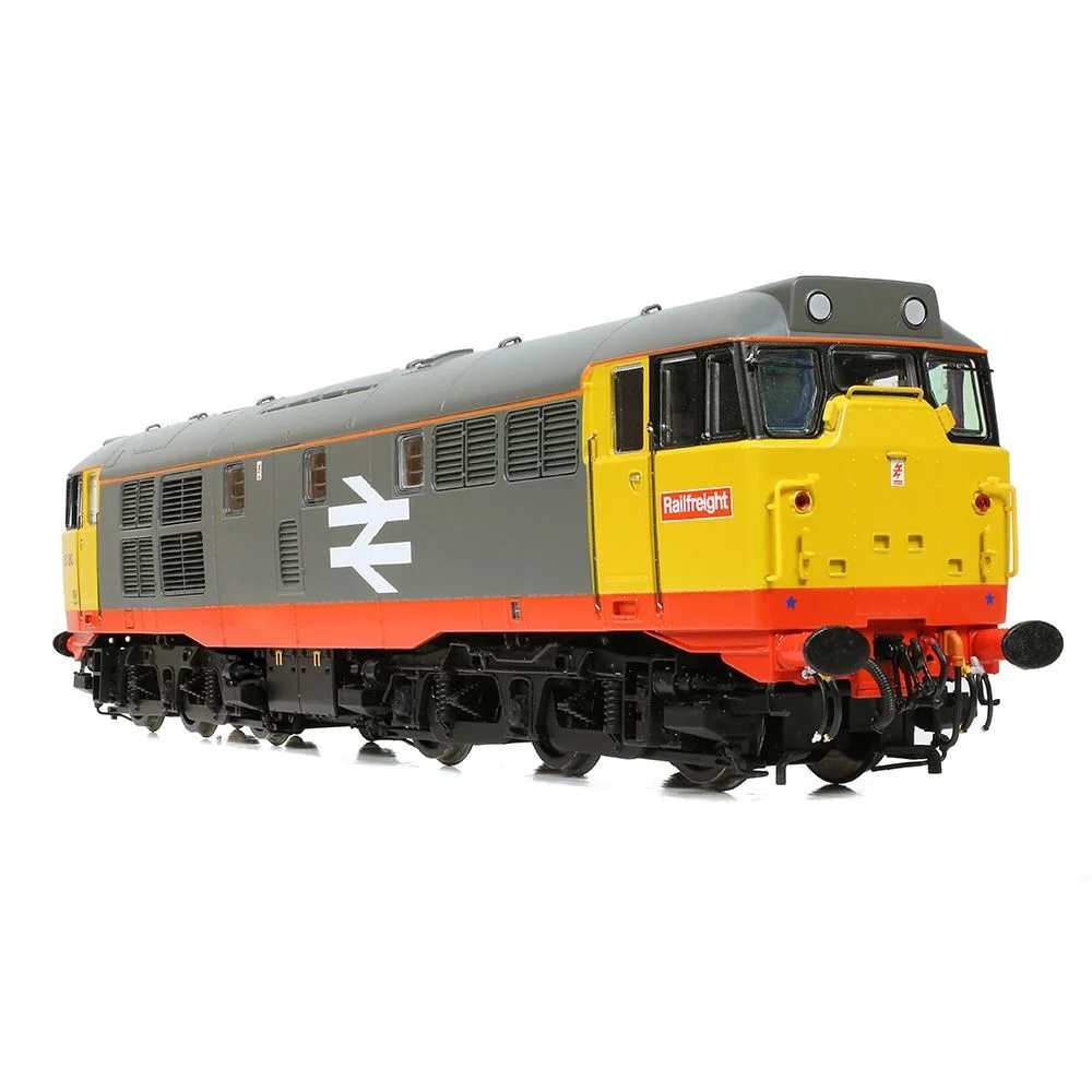 Bachmann 35-821SFX — Right Front Three Quarter View by Bachmann