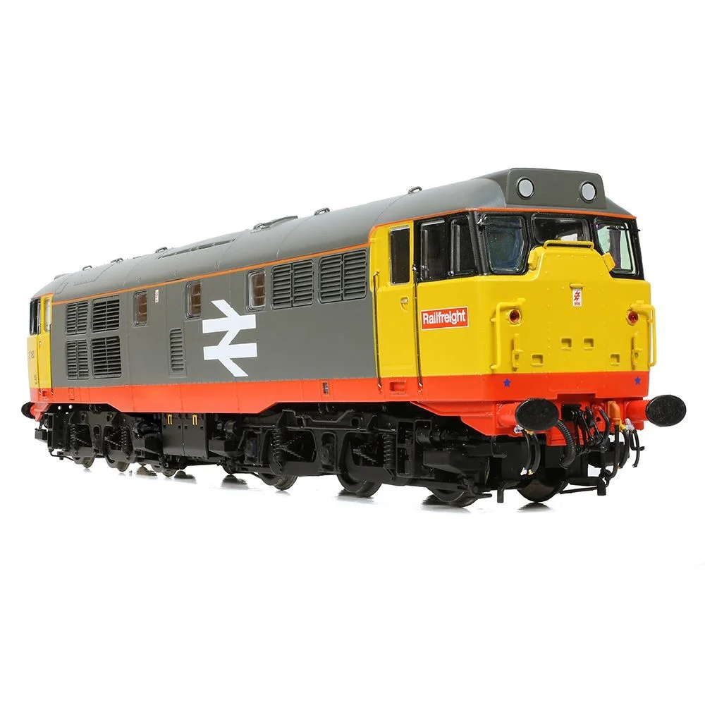 Bachmann 35-821A — Right Front Three Quarter View by Bachmann