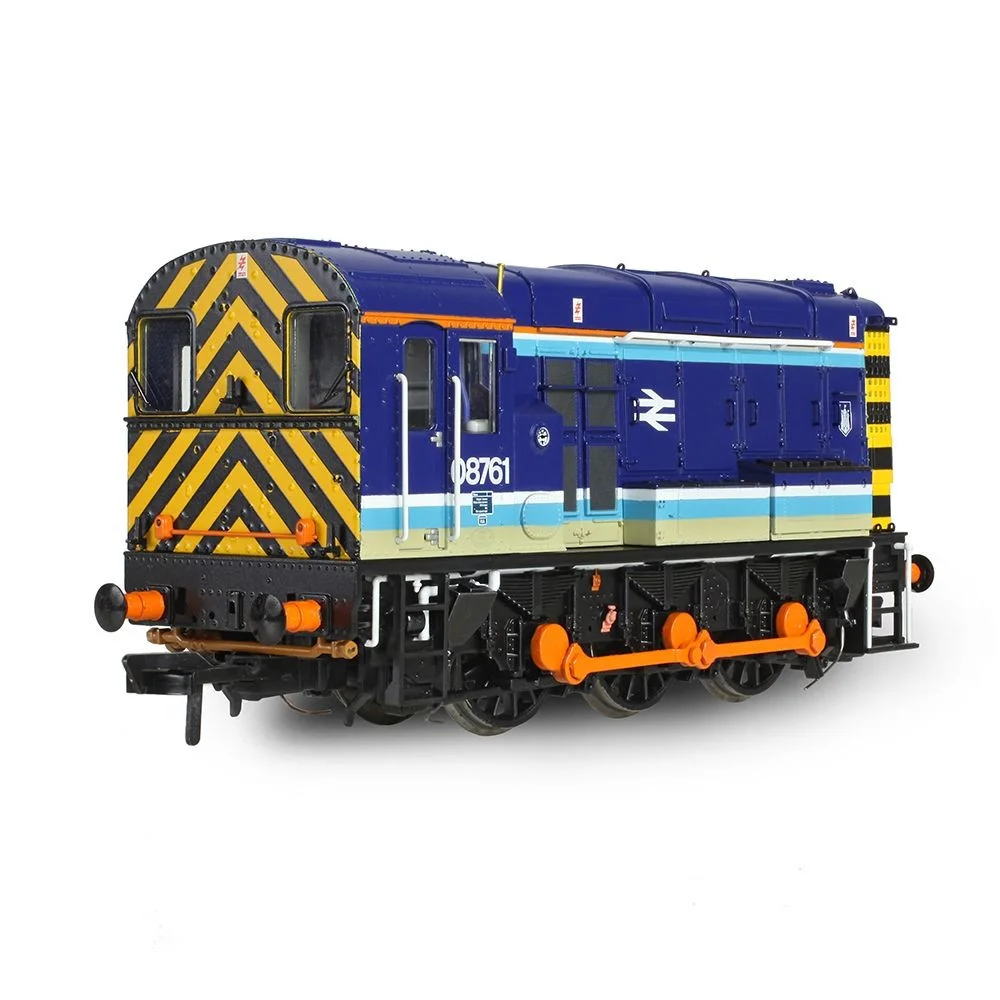 Bachmann 35-910SF — Left Rear Three Quarter View by Bachmann