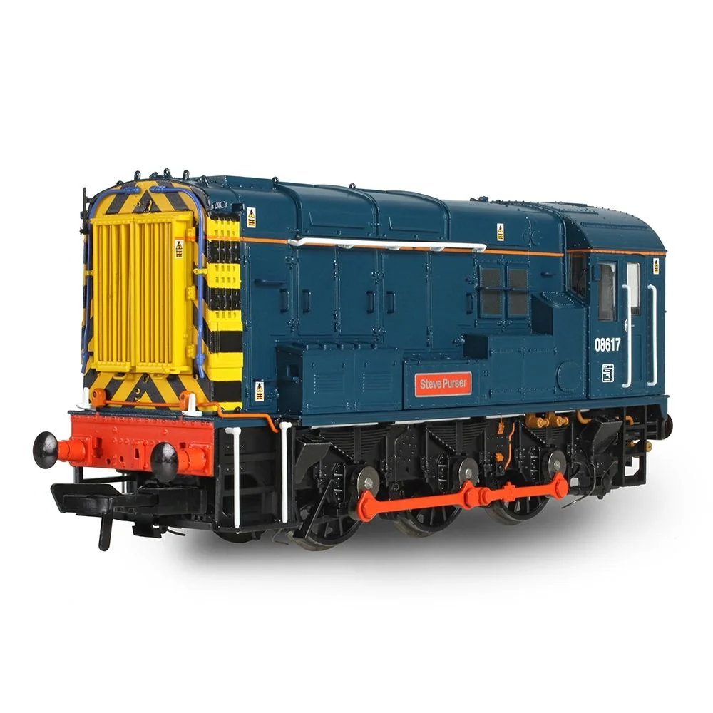 Bachmann 35-915 — Left Front Three Quarter View by Bachmann