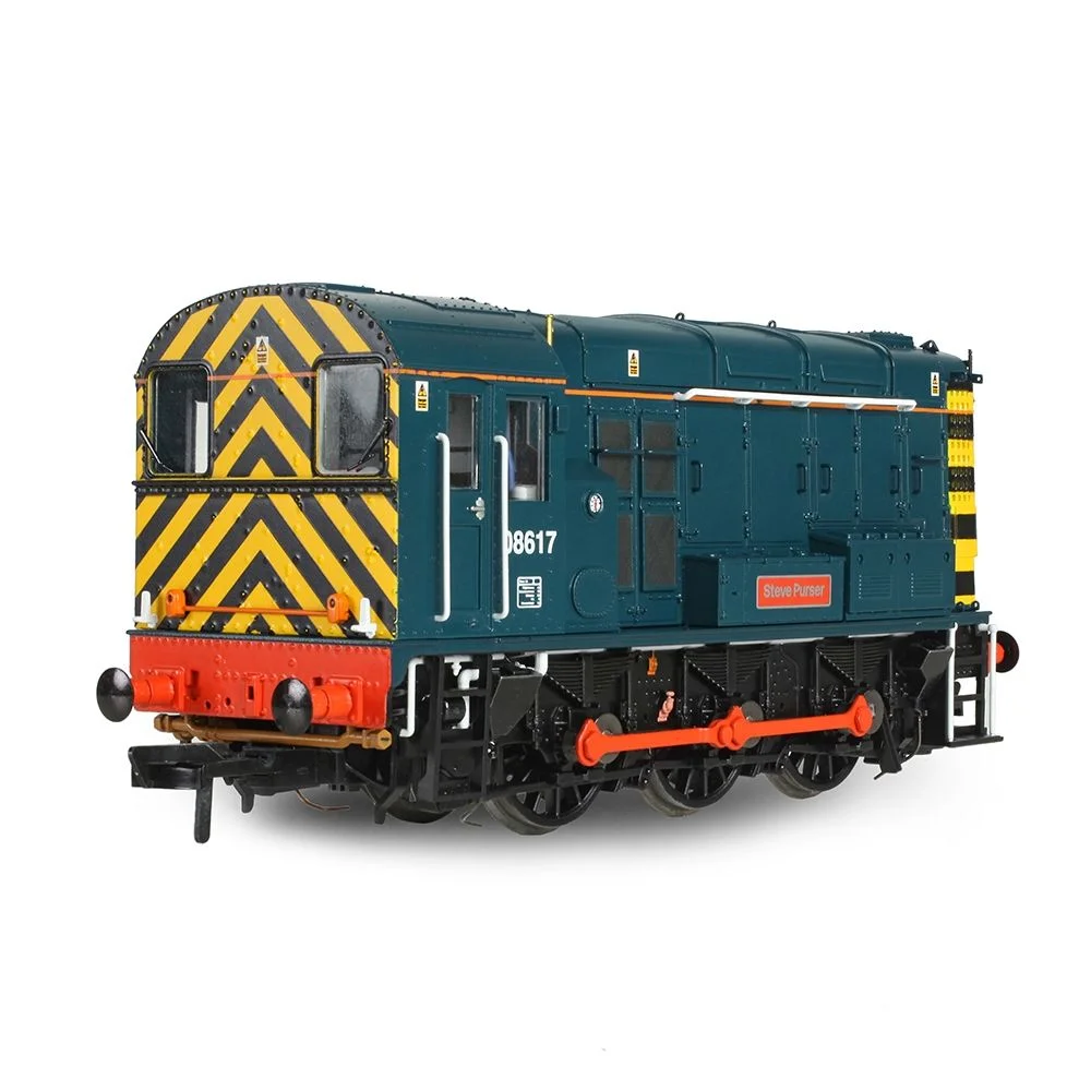 Bachmann 35-915 — Left Rear Three Quarter View by Bachmann