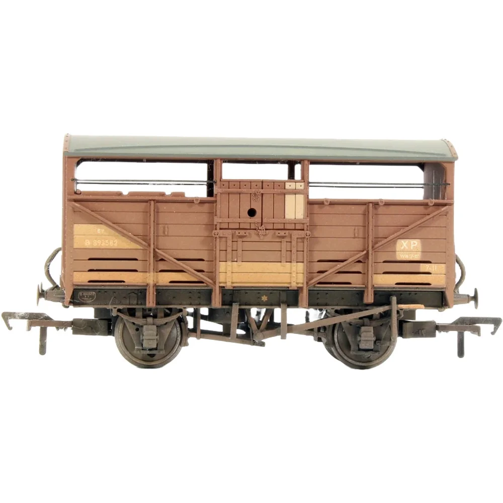 Bachmann 37-715 — Side Elevation by Bachmann