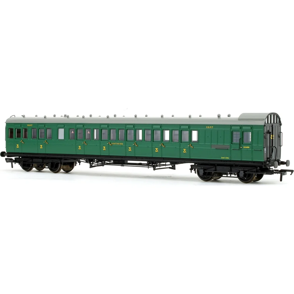Bachmann 39-603 — Right Front Three Quarter View by Bachmann