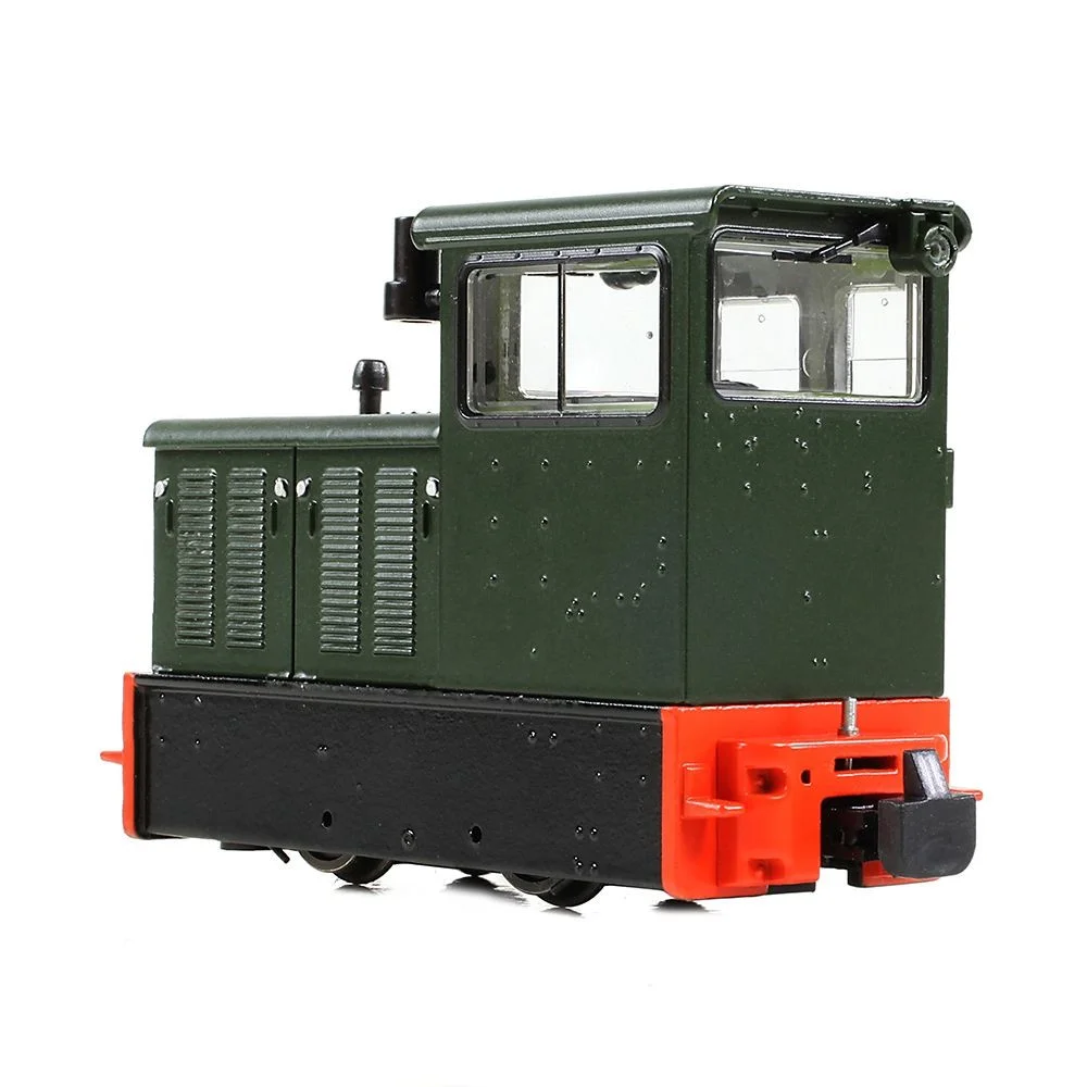 Bachmann 392-026 — Right Rear Three Quarter View by Bachmann