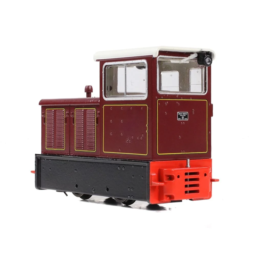 Bachmann 392-027 — Right Rear Three Quarter View by Bachmann