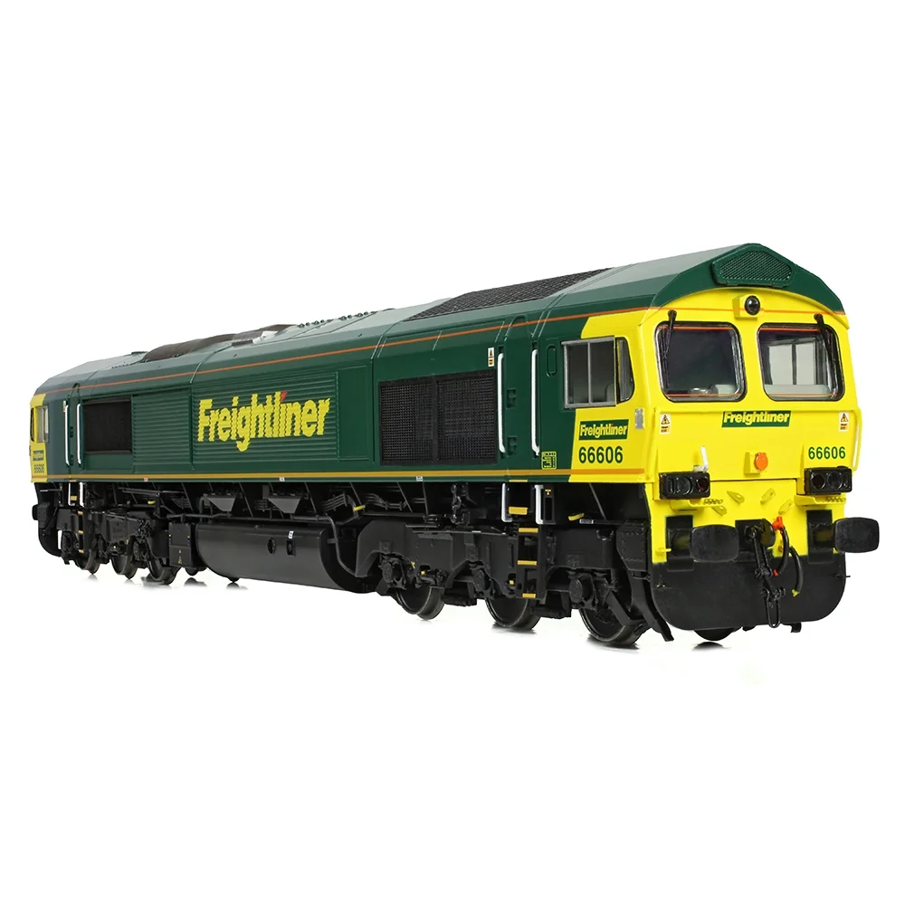 Bachmann 50-002 — Right Front Three Quarter View by Bachmann