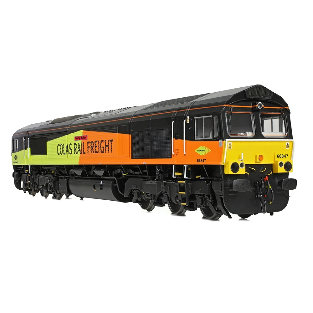 Bachmann 50-004 — Right Front Three Quarter View by Bachmann
