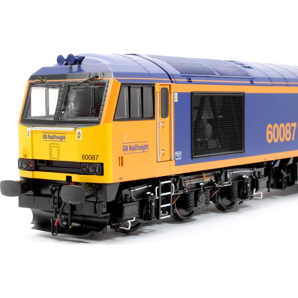 Cavalex CM-60087-GBRF — Close Up Of Cab Left by Cavalex