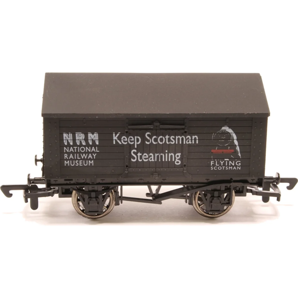 Dapol D013 — Side Elevation Left Direction by Dapol