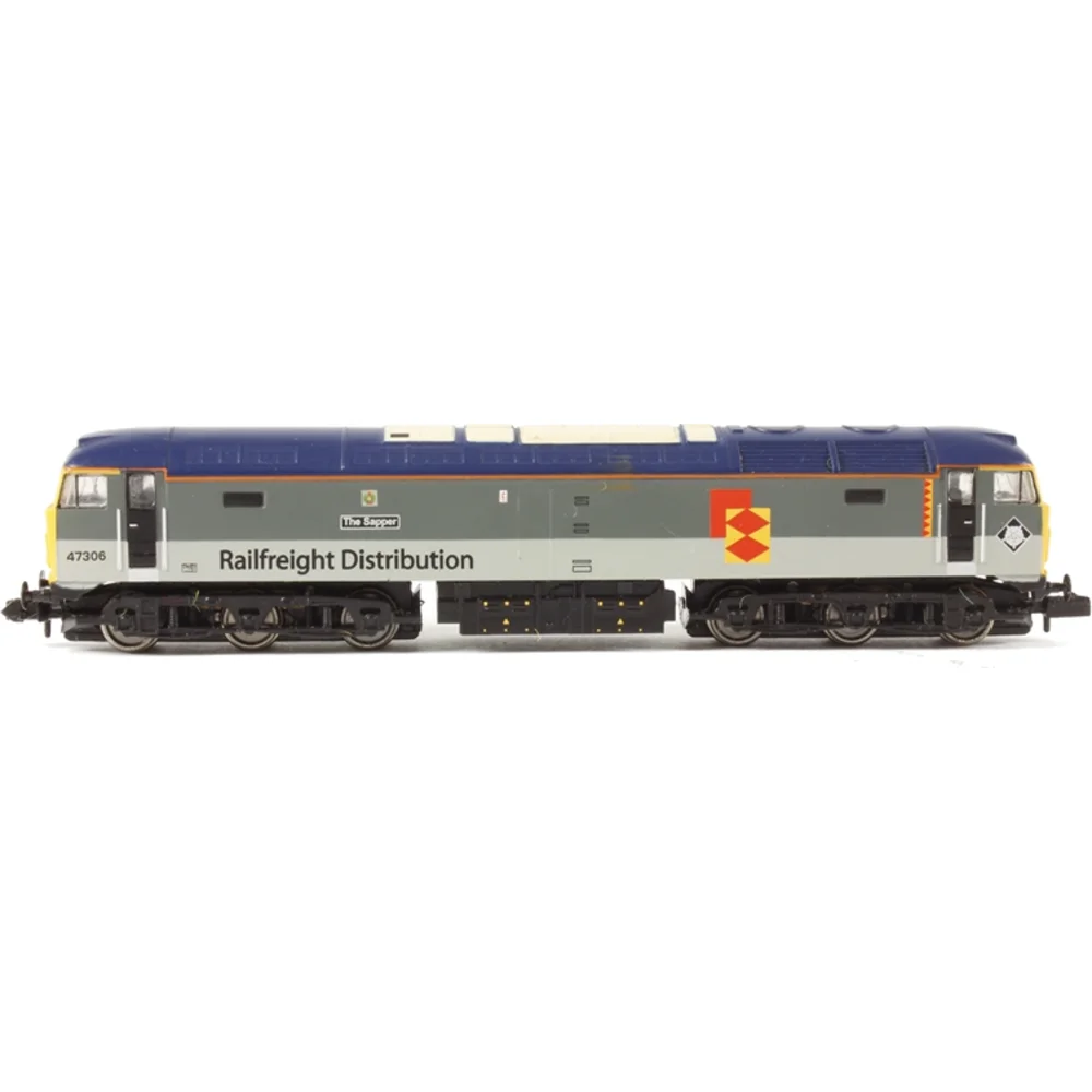 Graham Farish 370-250 — Side Elevation Left Direction by Graham Farish