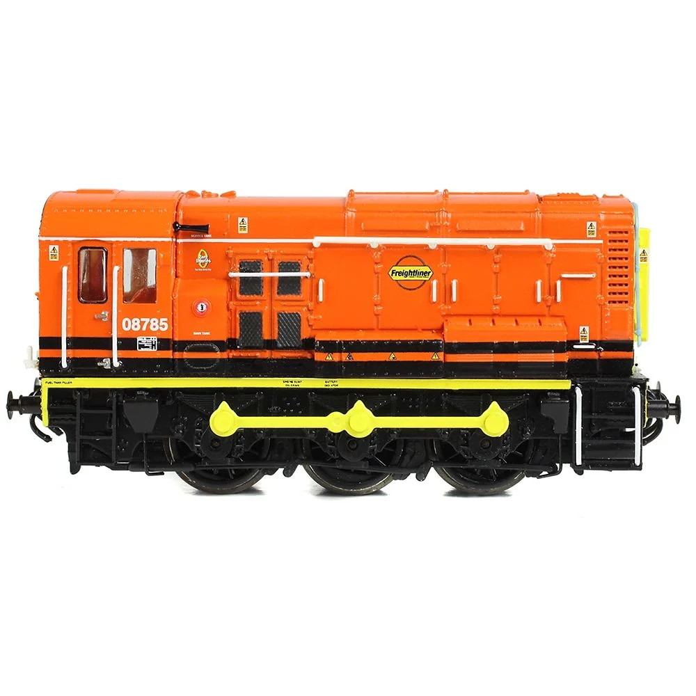 Graham Farish 371-018A — Side Elevation Right Direction by Graham Farish